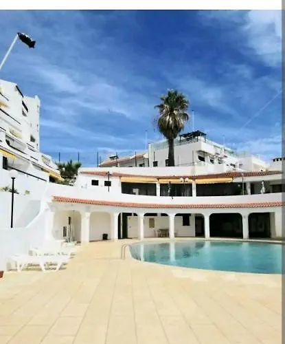 Sea View Center Cerro Branco Apartment *